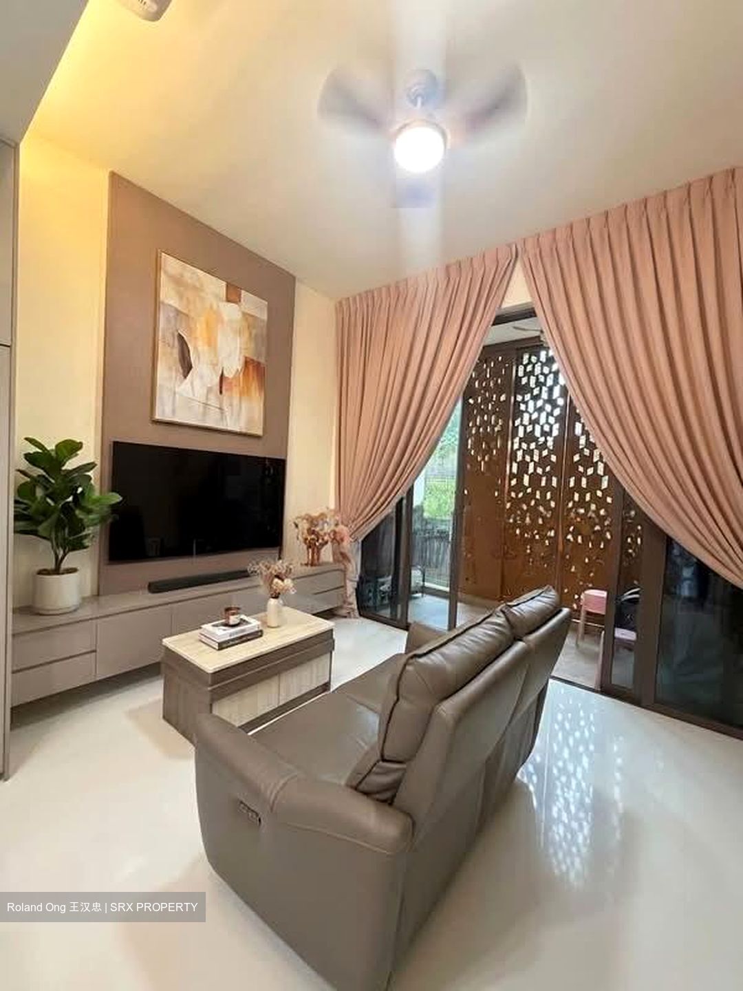 Parksuites (D10), Apartment #576811191